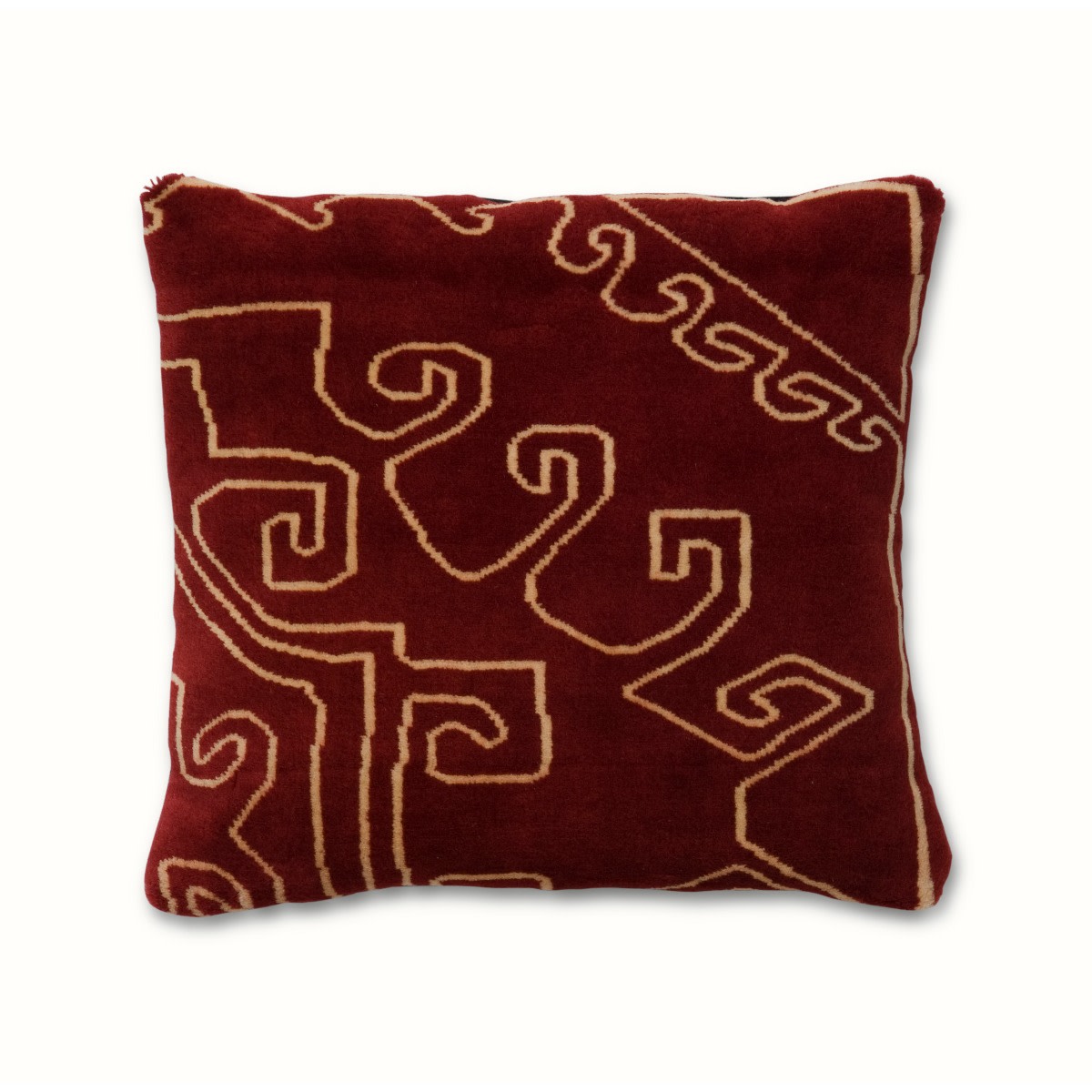 luxury cushions and throws