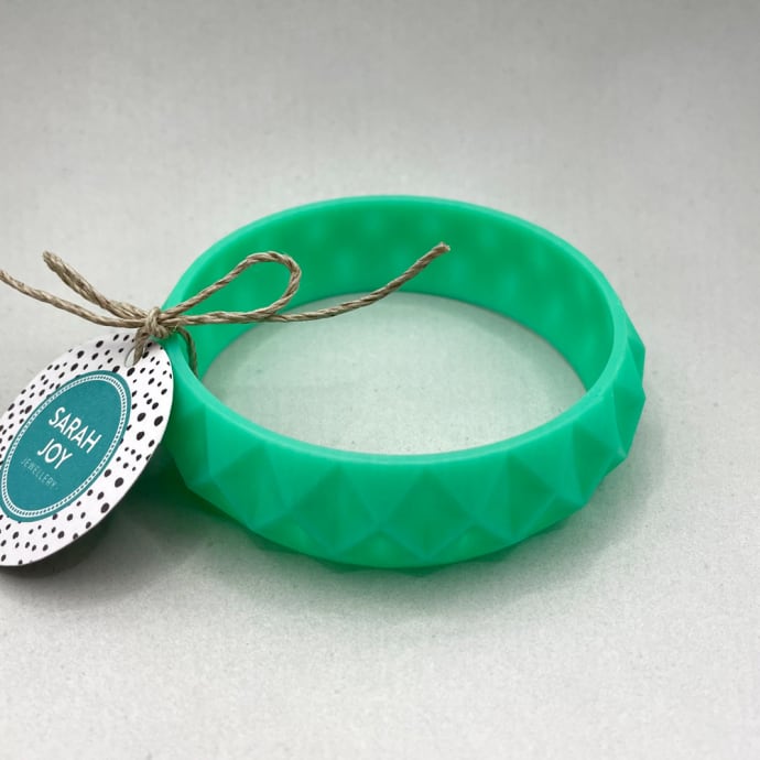 Geometric Bangle: Contemporary design 3D printed in lightweight resin. More colours available.