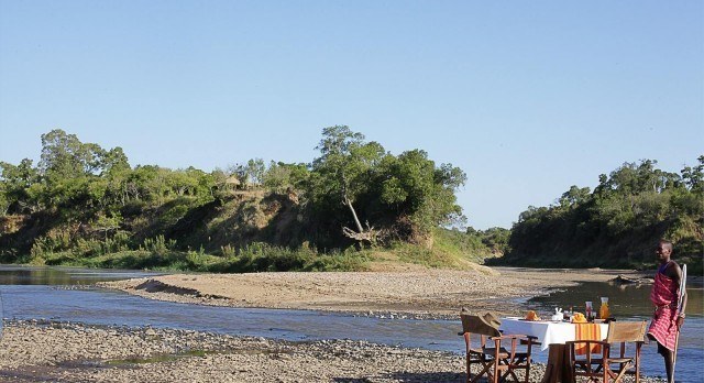 frühstück am fluss 2