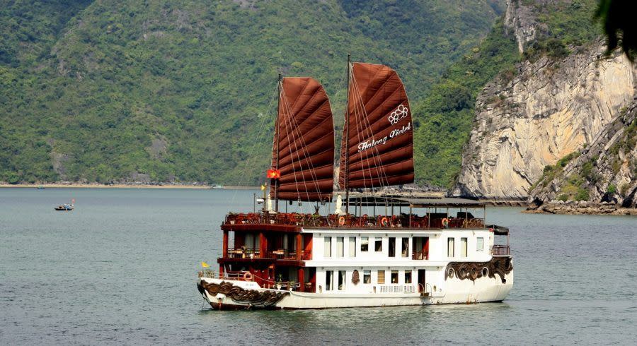 Halong Violet