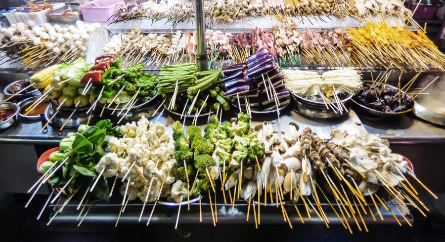 Grilled vegetables and meat at Alor Street Food Night Market in Kuala Lumpur, Malaysia, Asia