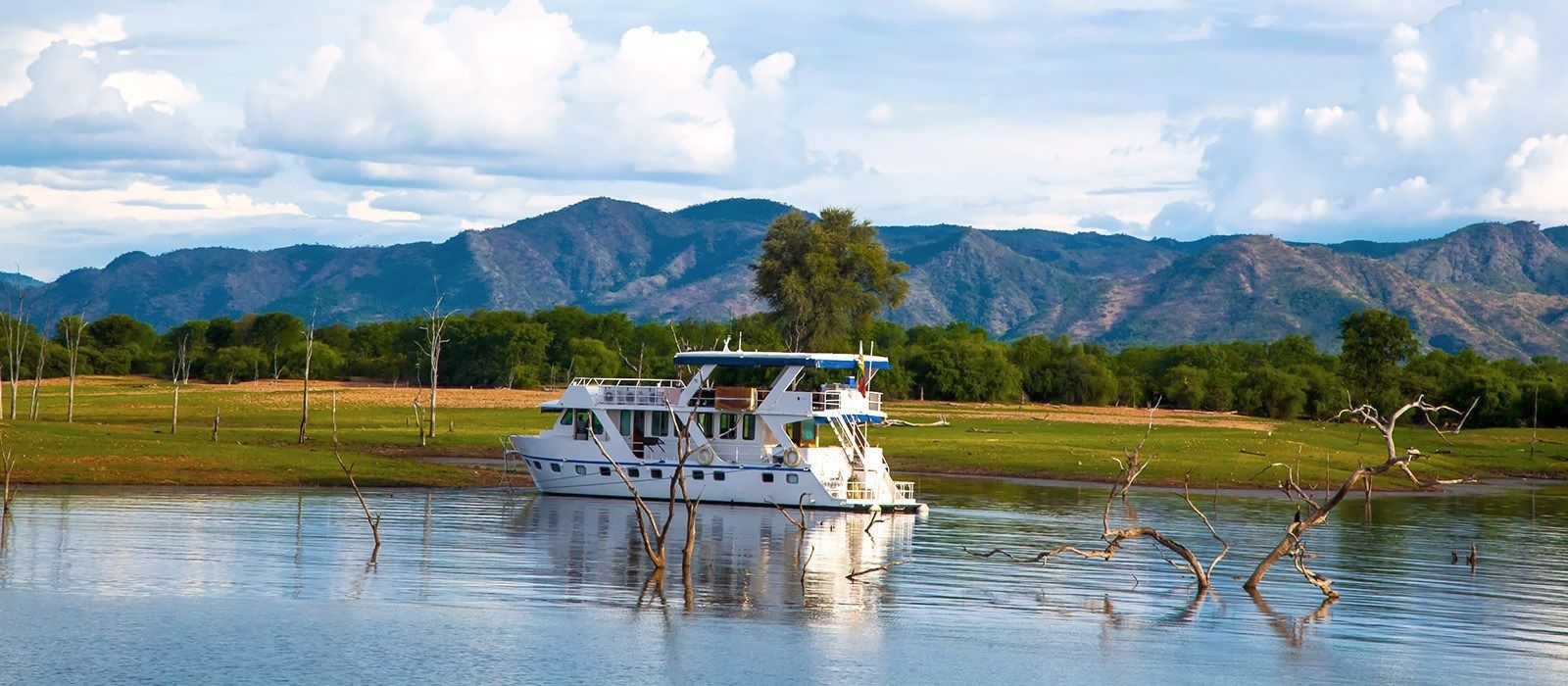 Exclusive Travel Tips For Lake Kariba & Matusadona