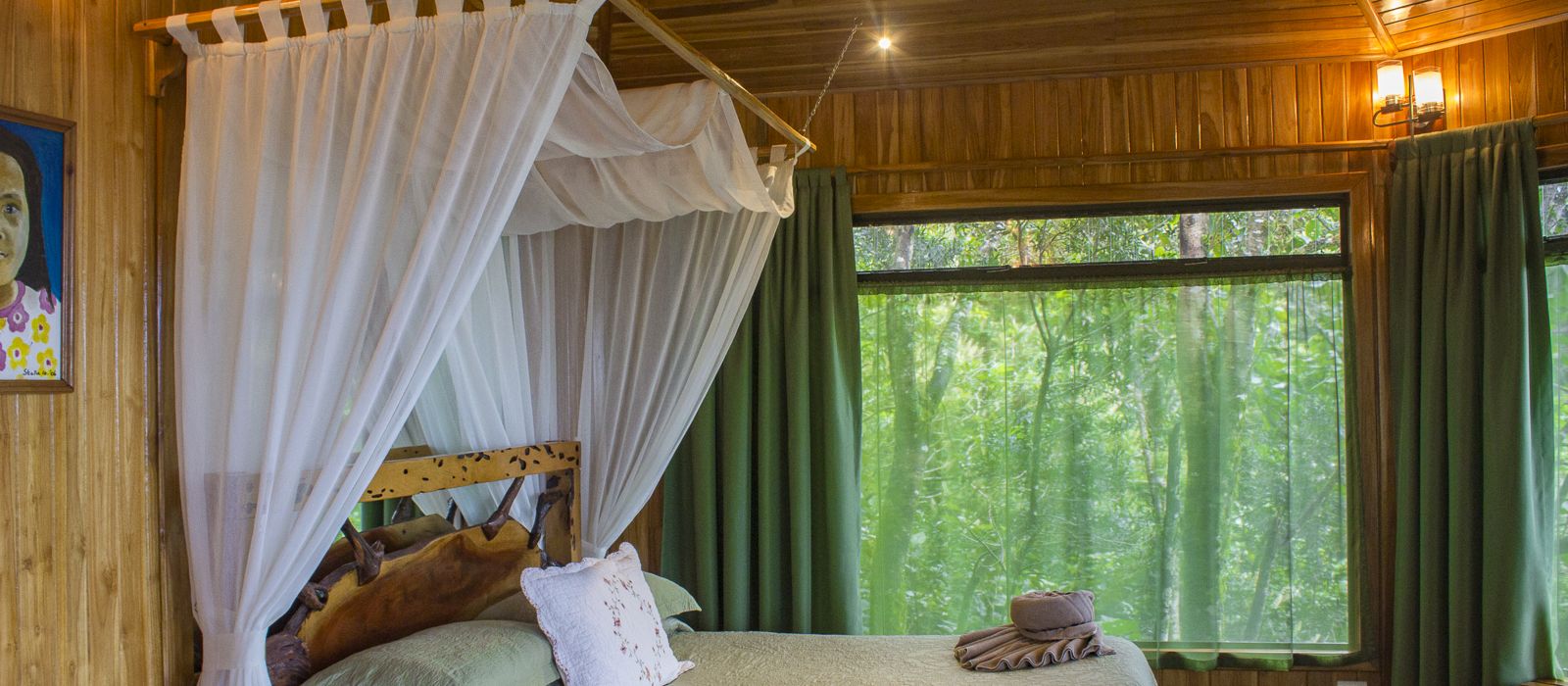 Hidden canopy treehouse hotel costa rica