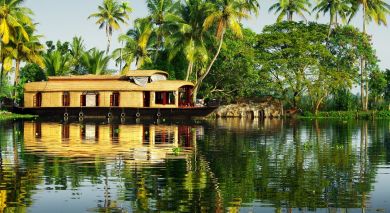 Example private tour: Backwaters to Beaches – Best of Kerala and Sri Lanka Example private tour: Backwaters to Beaches – Best of Kerala and Sri Lanka
