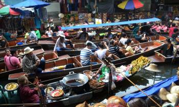 Floating markets