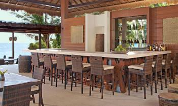 Pool Bar