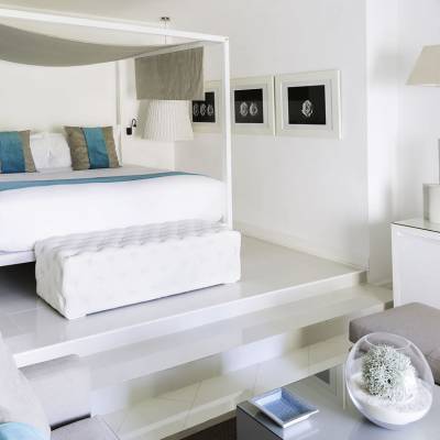 Honeymoon suite