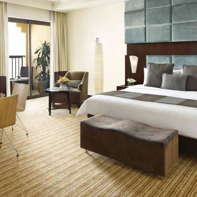 Traders Premier Room