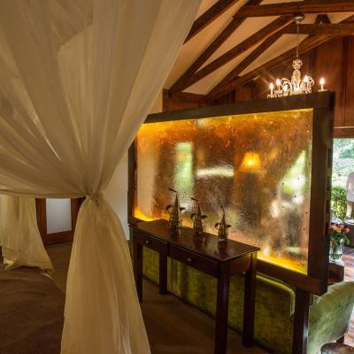 Plantation suite