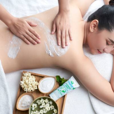 Amari Pattaya Breeze Spa Jasmine Mint Body Scrub