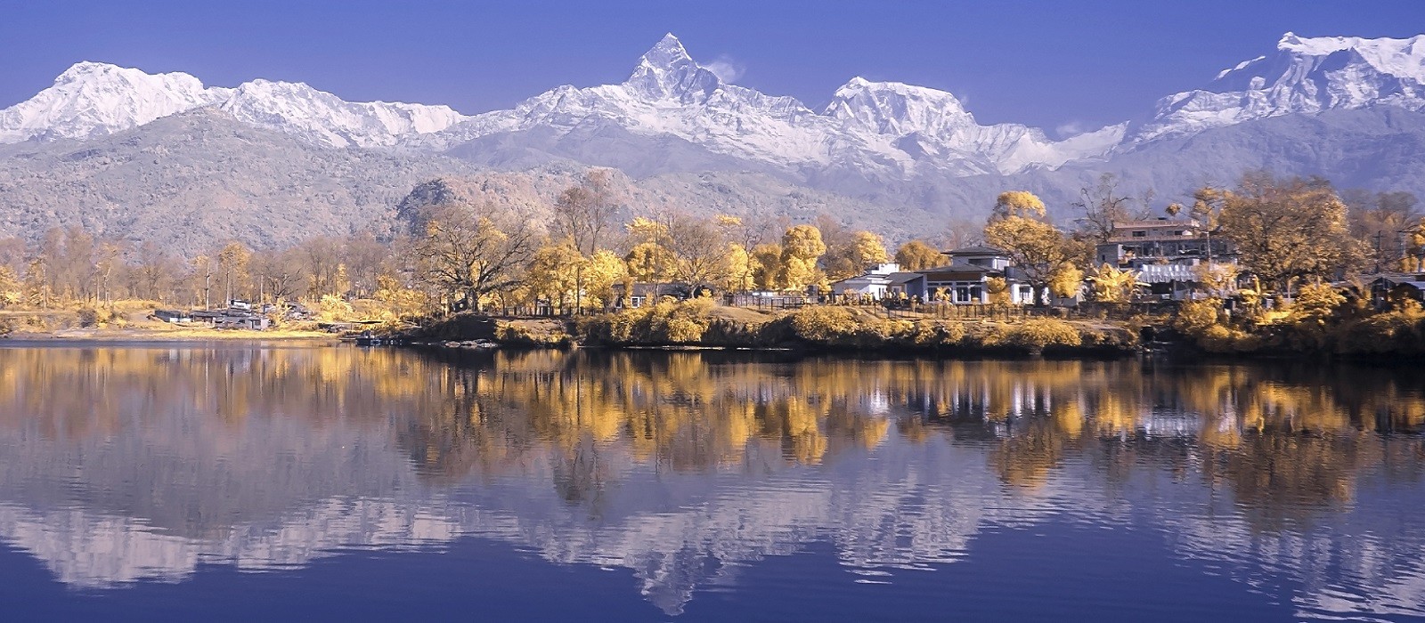 Pokhara.jpg Pokhara.jpg