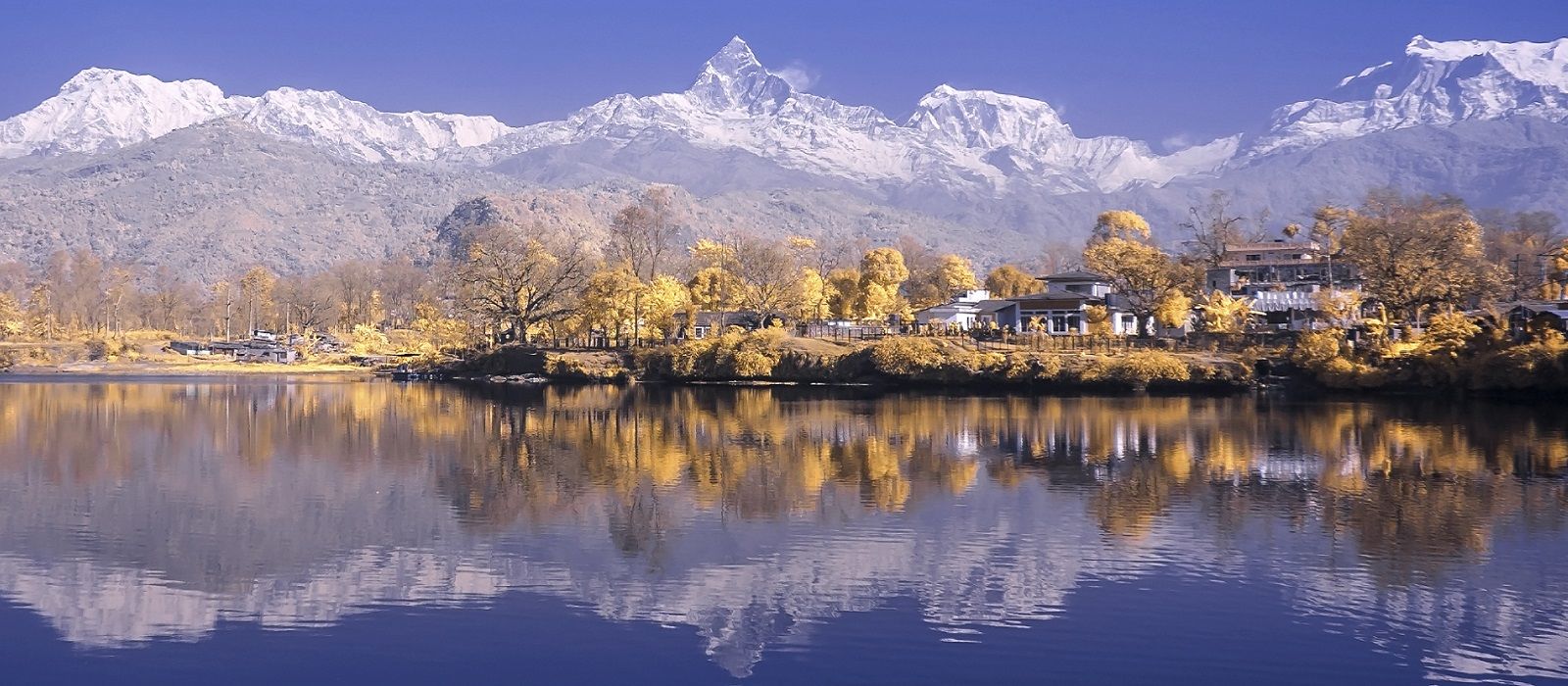 Pokhara.jpg Pokhara.jpg