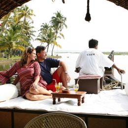 Enchanting Travels South India Vacation Backwaters in Kerala Tour (6)