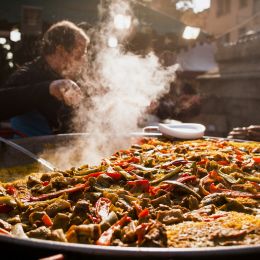 Things to do in Spain - cooking in Valencia