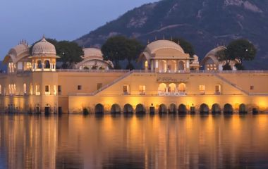 Luxuriöse Flitterwochen in Indien