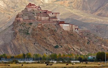 Tibet Tours Landmark in Tibet fort of Gyantse Asia