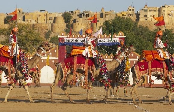 Erleben Sie auf Ihrer Indien Reise das Jaisalmer Wüstenfest 2018