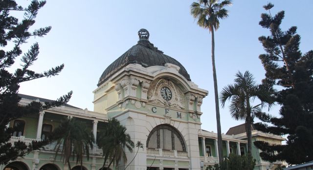 Der von Eiffel entworfene Bahnhof in Maputo - eine der wichtigsten Mosambik Sehenswürdigkeiten