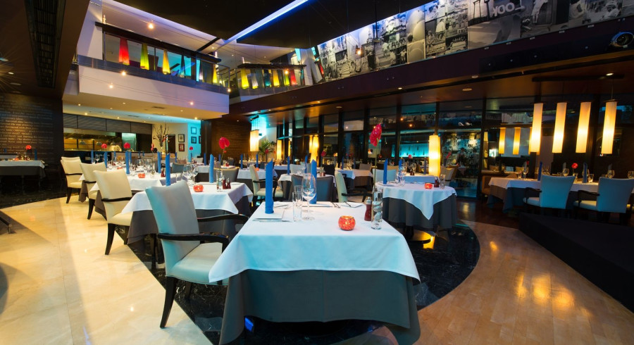 the-reflexions-frence-restaurant