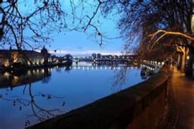 Sur les bords de la garonne fxinuq - Eugenol