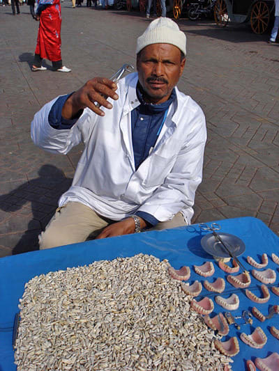 Dental tourism ye70f8 - Eugenol