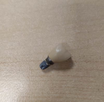 Dr9d5o5xiyhzai9q6c8vv8bcpdgr - Eugenol