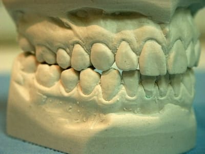 Latdroite1 bp69ki - Eugenol