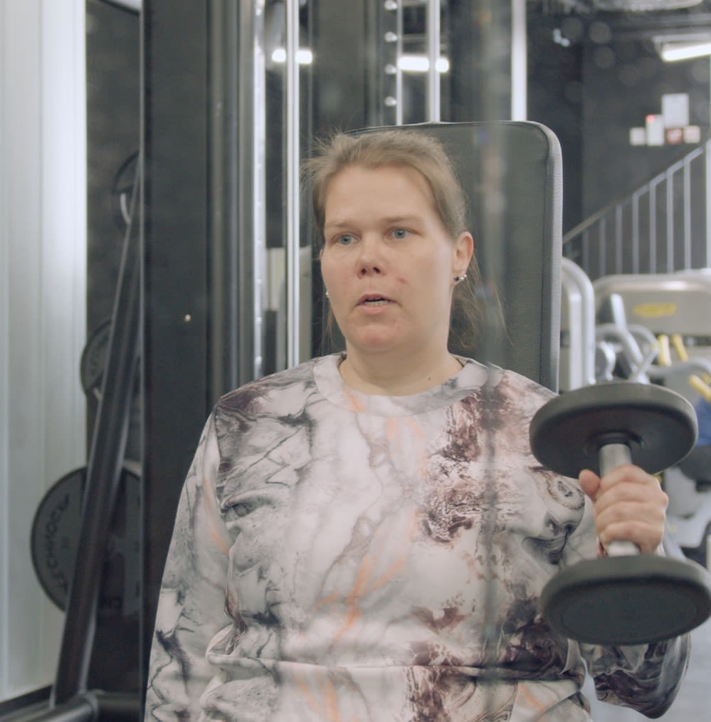 Mari lifting weights