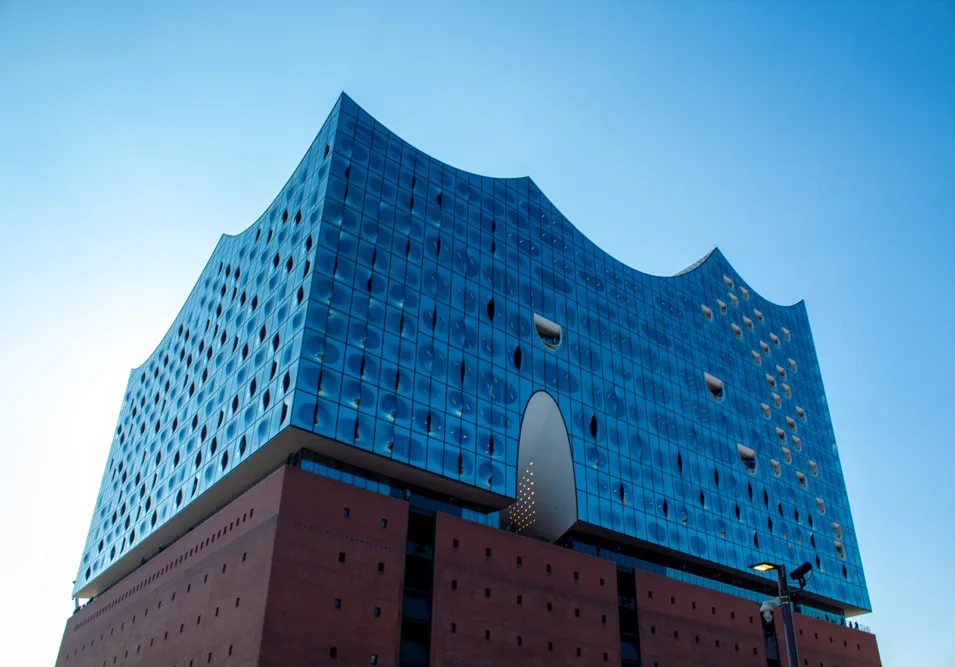 Explore Hamburg Germany - Click to discover attractions and highlights