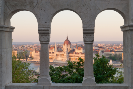 Explore Budapest Hungary - Click to discover attractions and highlights