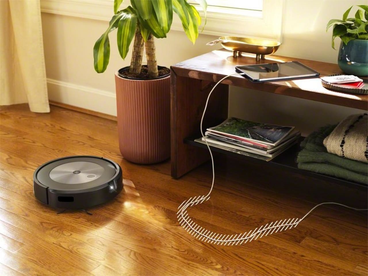 iRobot Roomba J7 (J7158) Robot Vacuum.2