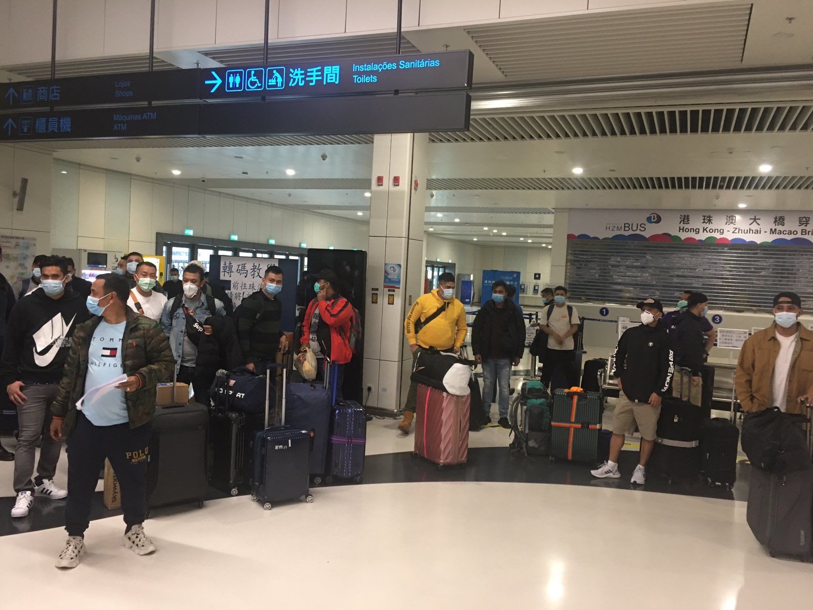 आज मकाउबाट ६३ जना नेपाली हङकङ हुदै स्वदेश फर्किए