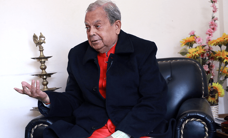 लोसपाले भन्यो : एमालेको सहयोगमा संविधान संशोधन प्रस्ताव ल्याउ