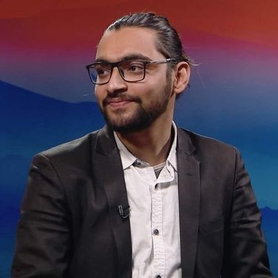 प्रतिनिधिसभा पुनर्स्थापनाको बहसमा न्यायाधीशको प्रश्नपछि ढल्ने वकिल शुलभ खरेल को हून ?