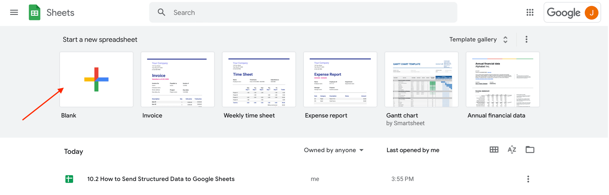 Screenshot of Google Sheets home page with red arrow pointing to new blank spreadsheet