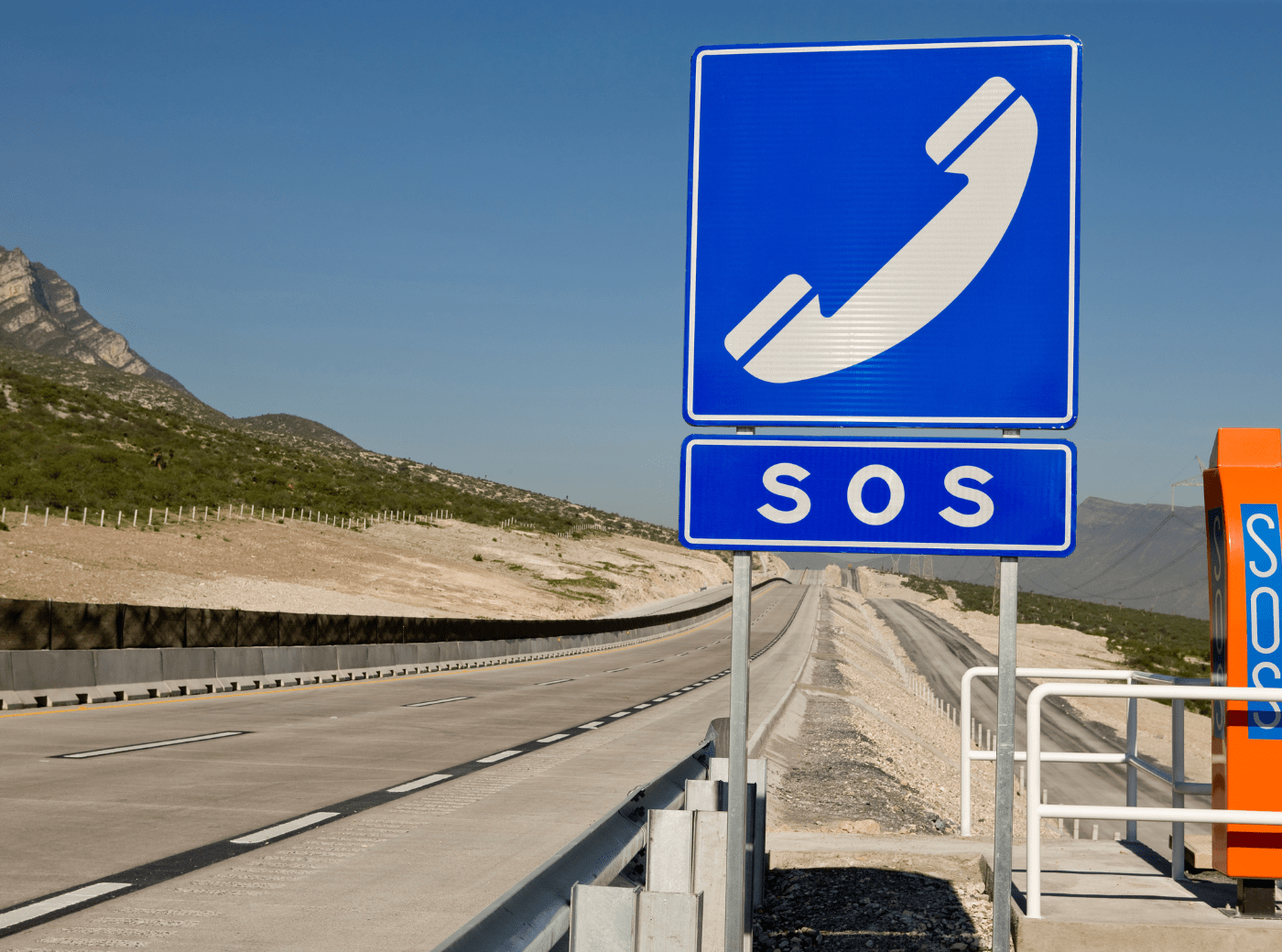 Was bedeutet SOS? Alles Wissenswerte zum Notrufsignal