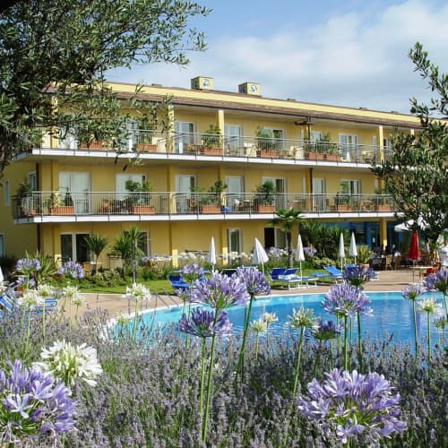 Bella Italia Apartments Lake Garda Ibisco Glicine