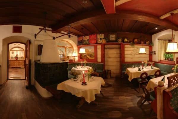 Gasthof Unterm Rain,Test Resort