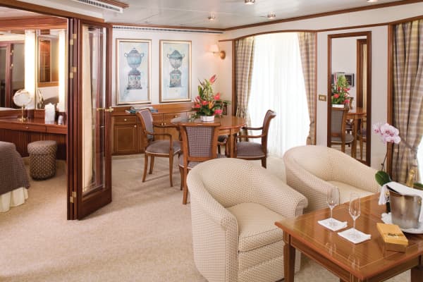 Siversea Silver Whisper,Cruise