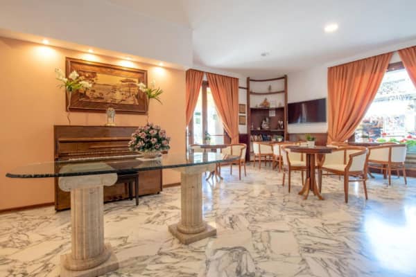 Hotel Ascot,Sorrento