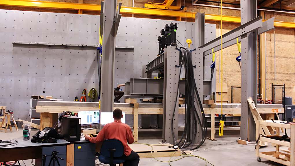 Slab testing during construction. Copyright: Fast + Epp, 2025.