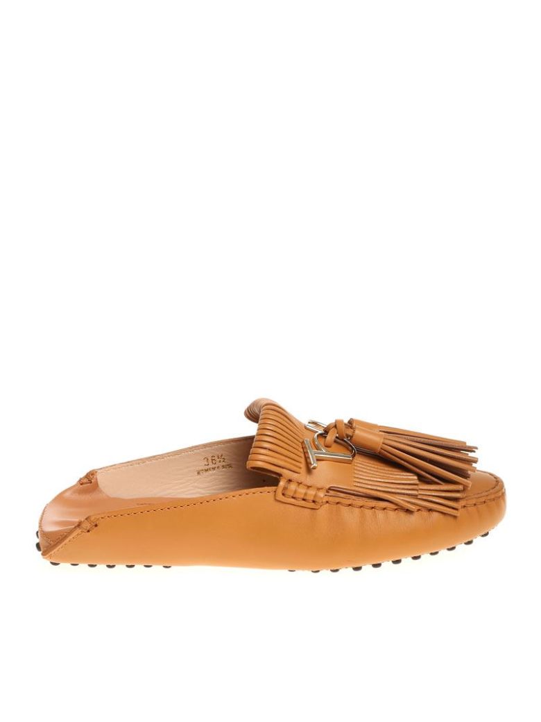 TOD'S TASSELED LOAFERS,10587606