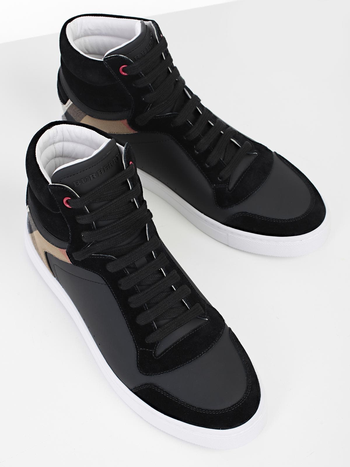 Burberry Sneakers - Black - 10355306 | italist