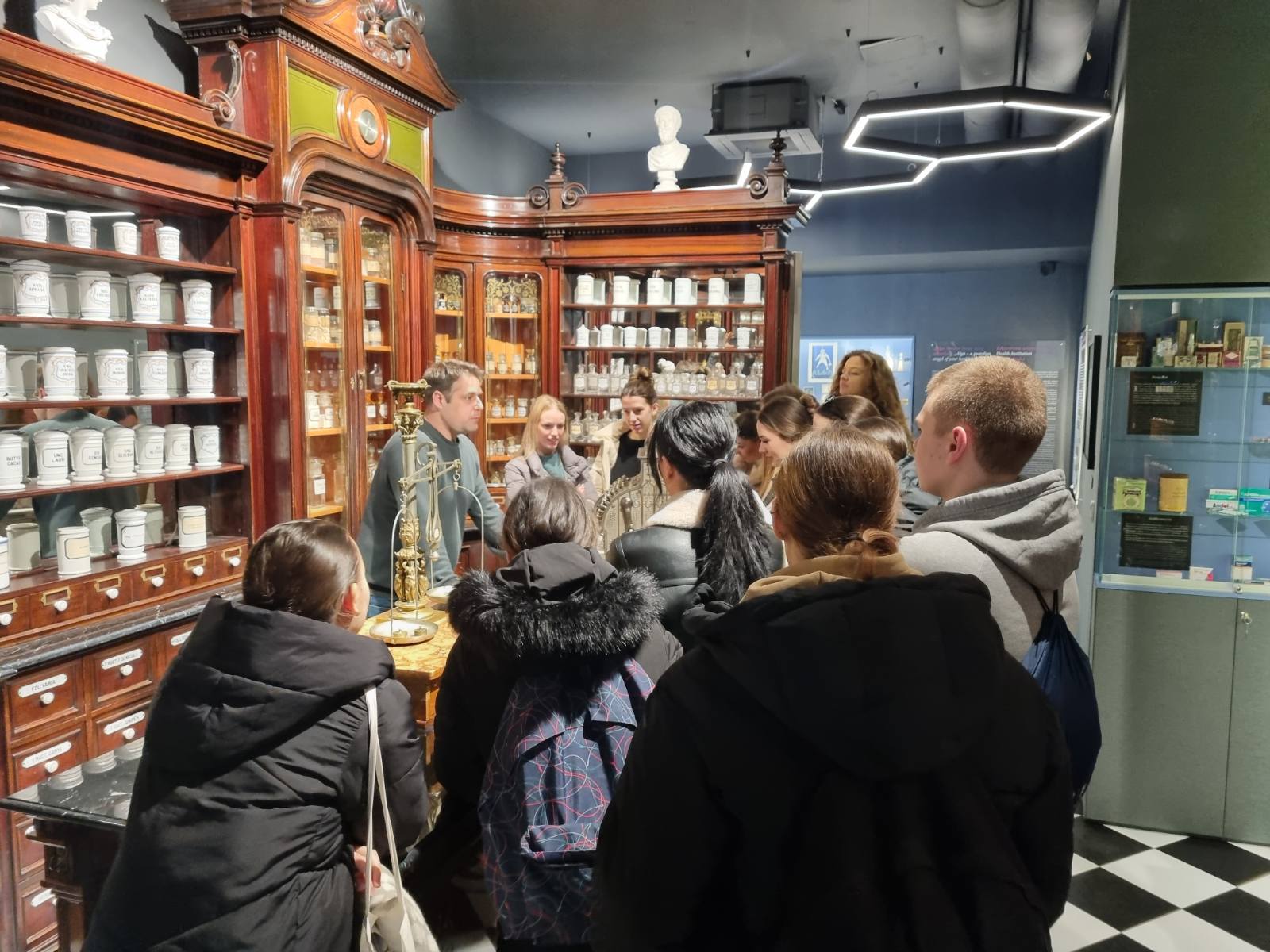 JGL Muzej farmacije rođendan