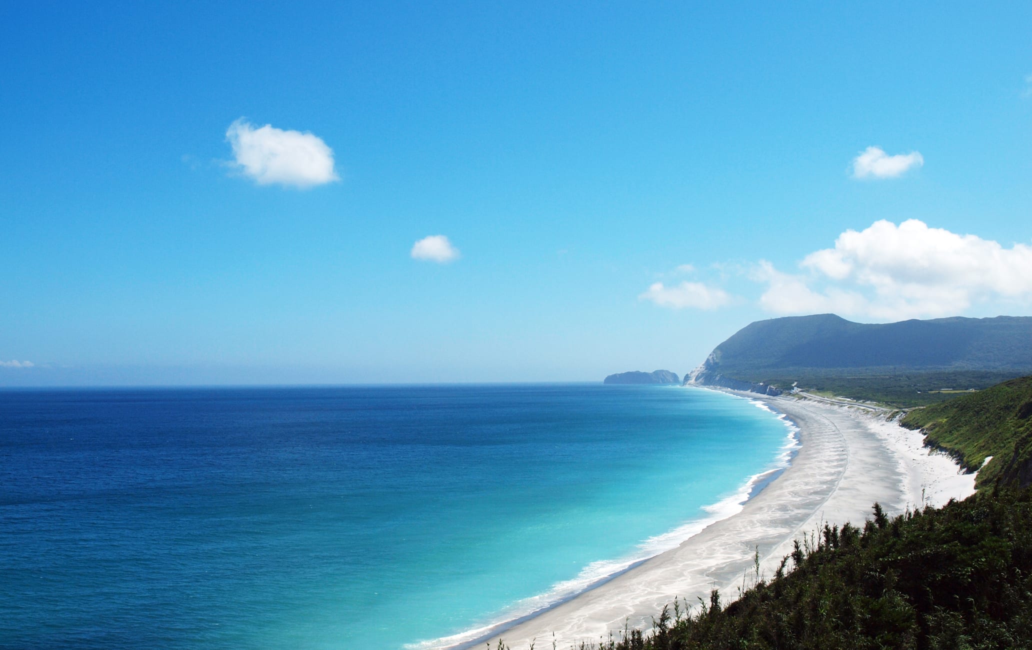 Nii-jima Island