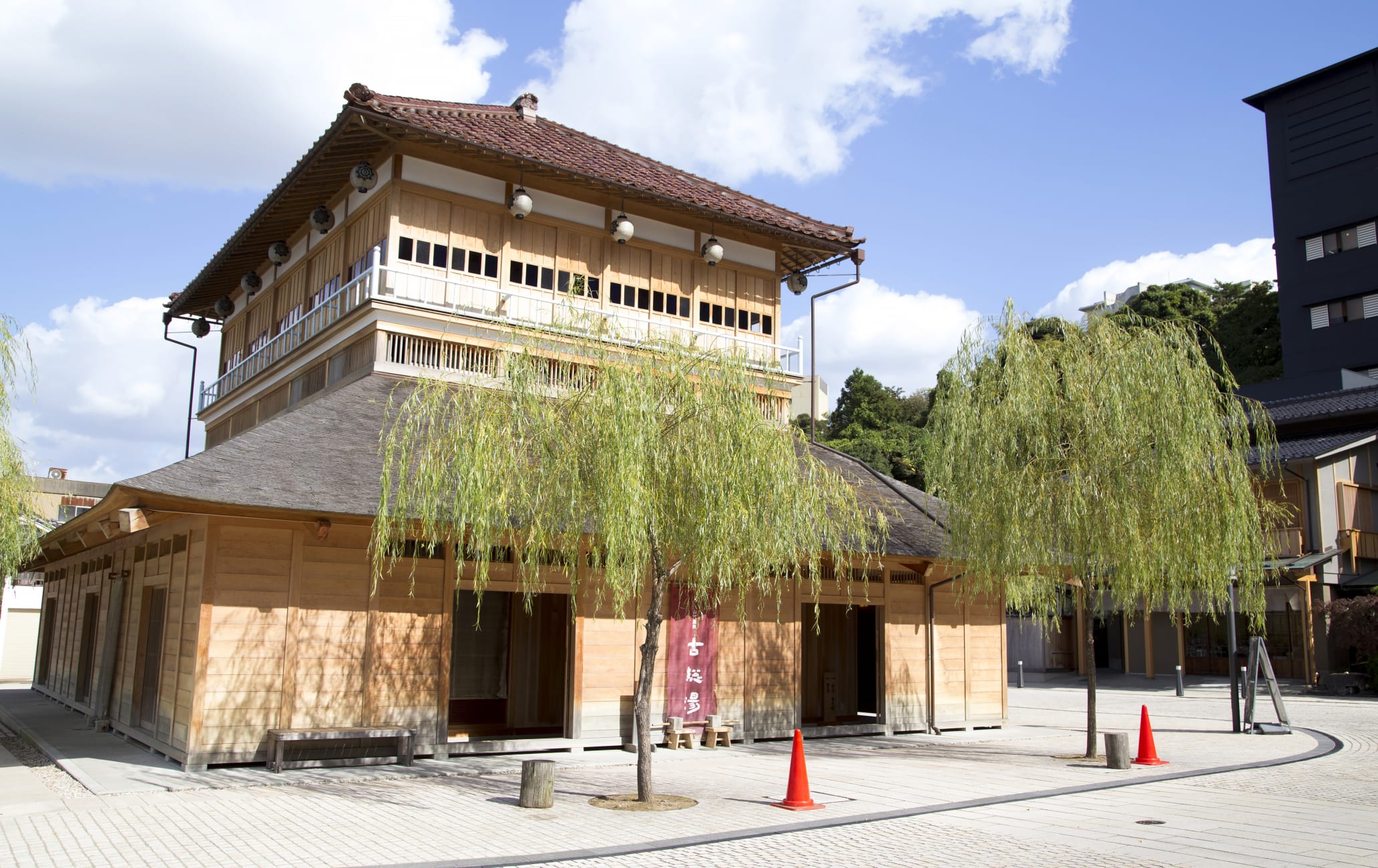 Yamashiro-onsen Hot Spring