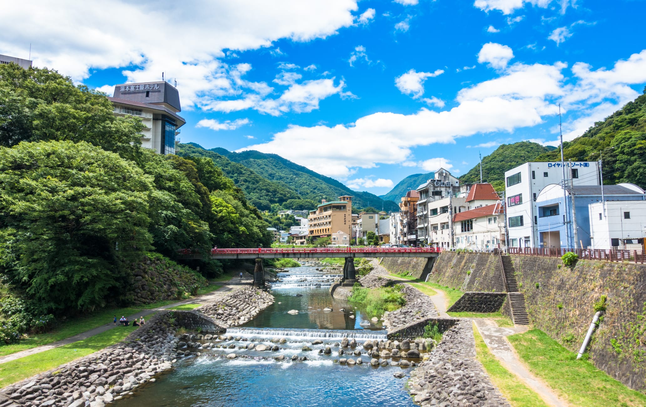 Hakone Yumoto-onsen Hot Spring