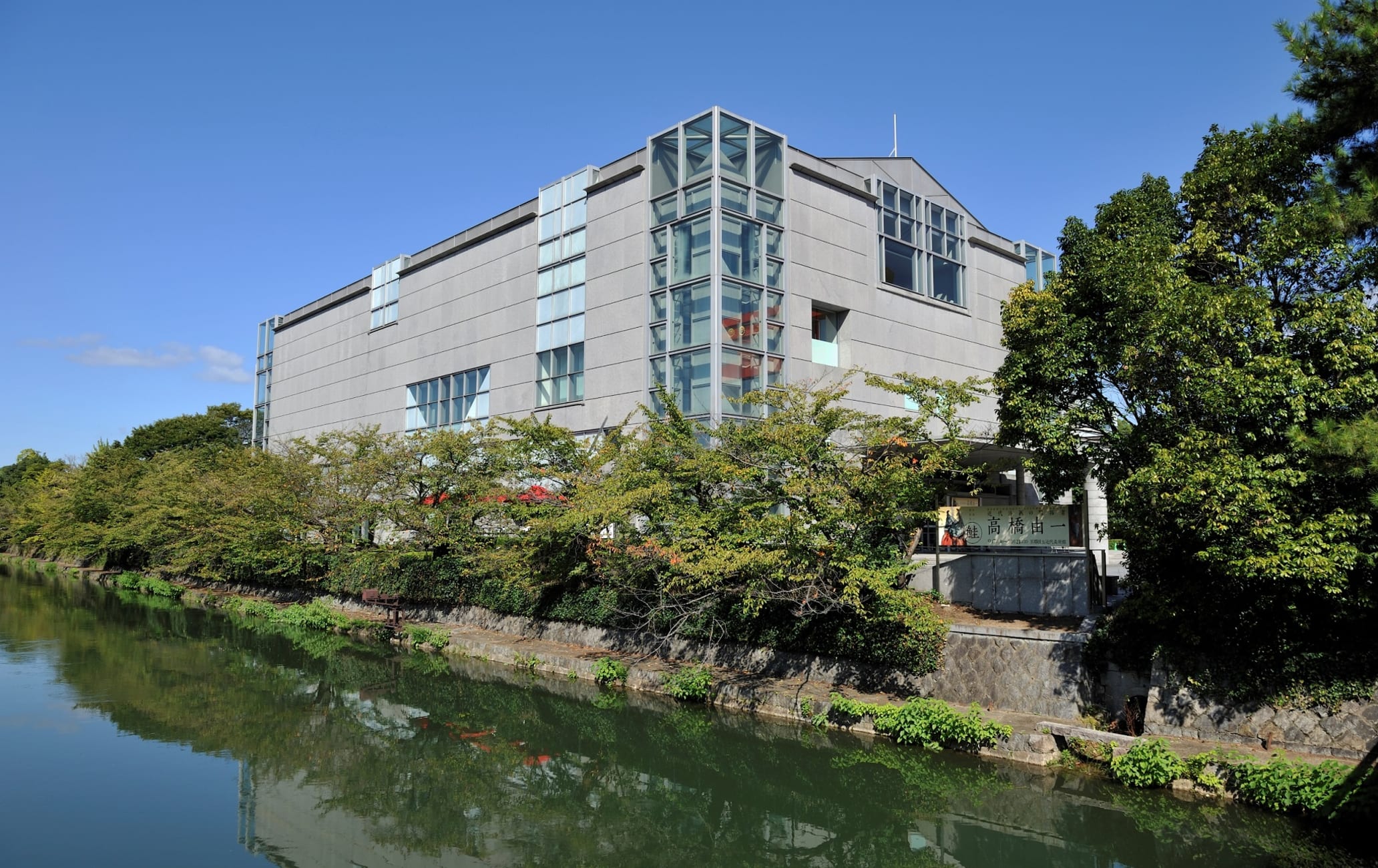 Exterior_1_Resize