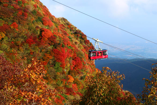 Unzen Nita-touge-red leaves