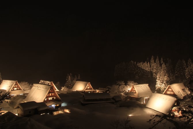 Gokayama at night
